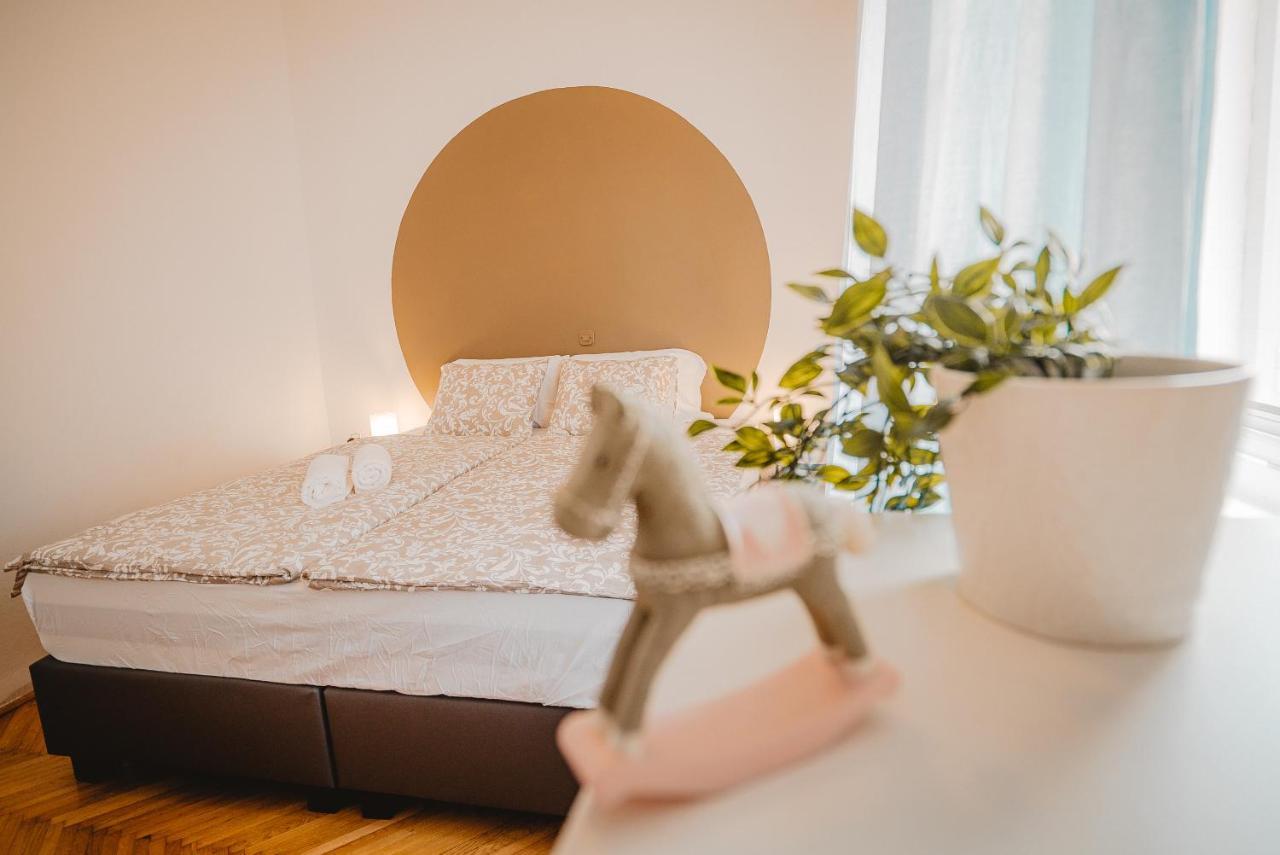 ザダル Cosy Family Friendly Houseヴィラ エクステリア 写真